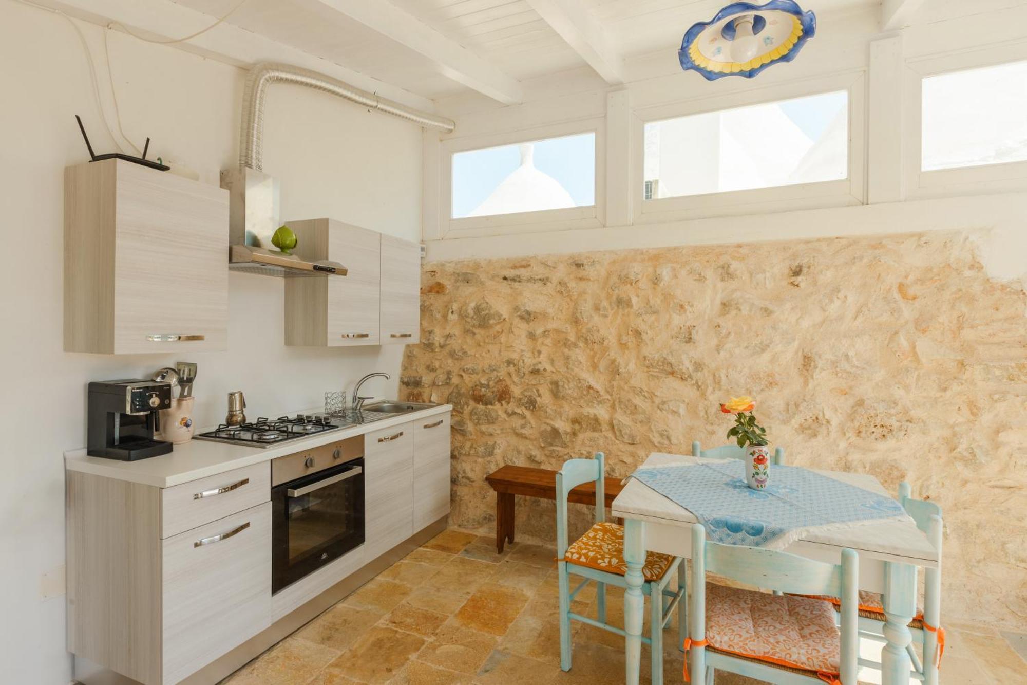 Appartamento Trullo Tarantini con piscina privata Latiano Esterno foto